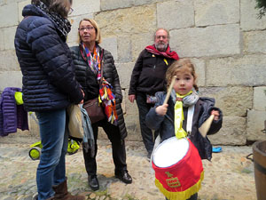 Setmana Santa 2018 a Girona. Sortida dels Manaies per lliurar el Penó