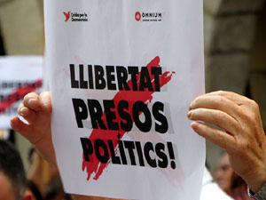 Concentració a la plaça del Vi per la independència i la llibertat dels presos polítics