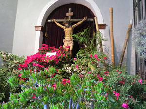 Temps de Flors 2019. Decoracions florals als diversos espais de l'Església dels Dolors