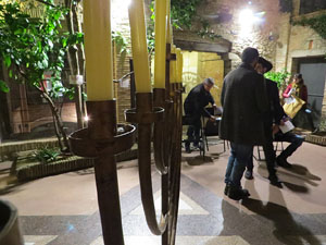 Nadal 2019 a Girona. Encesa de les llums de Hanukkà al pati dels Rabins