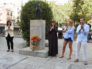 Diada Nacional 2023. Homenatge floral a Carles Rahola a la Rambla de la Llibertat