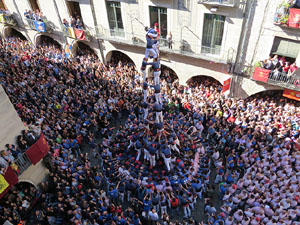 Fires 2016. La Diada Castellera a la pla&ccedil;a del Vi, amb els Marrecs de Salt, els Capgrossos de Matar&oacute; i els Minyons de Terrassa