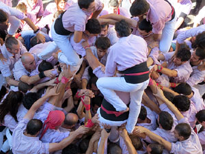 Fires 2016. La Diada Castellera a la pla&ccedil;a del Vi, amb els Marrecs de Salt, els Capgrossos de Matar&oacute; i els Minyons de Terrassa