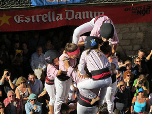 Fires 2016. La Diada Castellera a la pla&ccedil;a del Vi, amb els Marrecs de Salt, els Capgrossos de Matar&oacute; i els Minyons de Terrassa