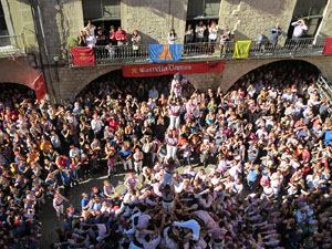 Fires 2016. La Diada Castellera a la pla&ccedil;a del Vi, amb els Marrecs de Salt, els Capgrossos de Matar&oacute; i els Minyons de Terrassa