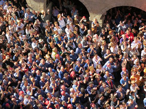 Fires 2016. La Diada Castellera a la pla&ccedil;a del Vi, amb els Marrecs de Salt, els Capgrossos de Matar&oacute; i els Minyons de Terrassa