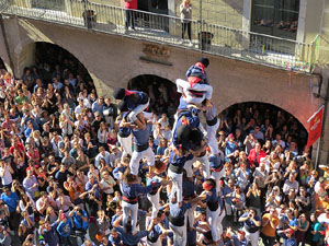 Fires 2016. La Diada Castellera a la pla&ccedil;a del Vi, amb els Marrecs de Salt, els Capgrossos de Matar&oacute; i els Minyons de Terrassa