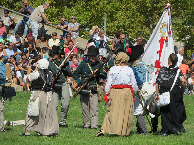 IX Festa Reviu els Setges Napole&ograve;nics de Girona. Recreaci&oacute; d'una batalla al parc de les Ribes del Ter
