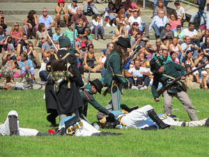 IX Festa Reviu els Setges Napole&ograve;nics de Girona. Recreaci&oacute; d'una batalla al parc de les Ribes del Ter