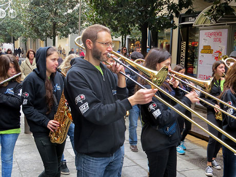 Nadal 2016 a Girona. La Girona Marxing Band al carrer de Santa Clara