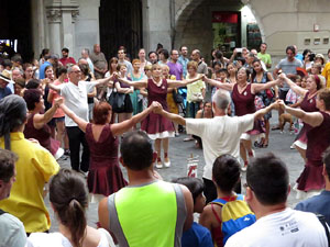 Arribada a Girona de la Flama del Canigó 2017