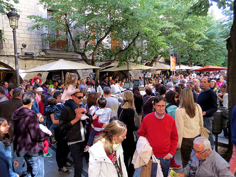 Festivitats i esdeveniments. Sant Jordi 2017 a Girona