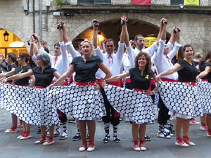 Fires 2017. Ball de gitanes de Montmel&oacute; a la pla&ccedil;a del Vi