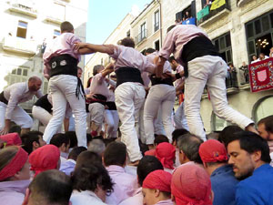 Fires 2017. La Diada Castellera a la pla&ccedil;a del Vi, amb els Marrecs de Salt, els Capgrossos de Matar&oacute; i els Minyons de Terrass