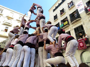 Fires 2017. La Diada Castellera a la pla&ccedil;a del Vi, amb els Marrecs de Salt, els Capgrossos de Matar&oacute; i els Minyons de Terrass