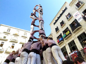Fires 2017. La Diada Castellera a la pla&ccedil;a del Vi, amb els Marrecs de Salt, els Capgrossos de Matar&oacute; i els Minyons de Terrass