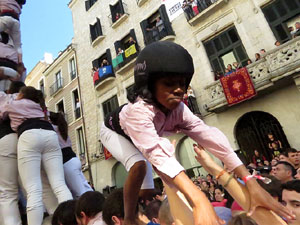 Fires 2017. La Diada Castellera a la pla&ccedil;a del Vi, amb els Marrecs de Salt, els Capgrossos de Matar&oacute; i els Minyons de Terrass