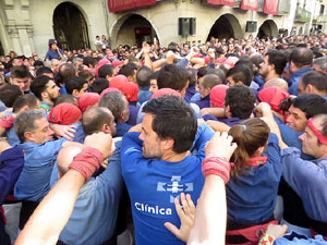 Fires 2017. La Diada Castellera a la pla&ccedil;a del Vi, amb els Marrecs de Salt, els Capgrossos de Matar&oacute; i els Minyons de Terrass