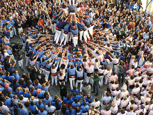Fires 2017. La Diada Castellera a la pla&ccedil;a del Vi, amb els Marrecs de Salt, els Capgrossos de Matar&oacute; i els Minyons de Terrass