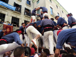 Fires 2017. La Diada Castellera a la pla&ccedil;a del Vi, amb els Marrecs de Salt, els Capgrossos de Matar&oacute; i els Minyons de Terrass
