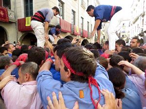 Fires 2017. La Diada Castellera a la pla&ccedil;a del Vi, amb els Marrecs de Salt, els Capgrossos de Matar&oacute; i els Minyons de Terrass