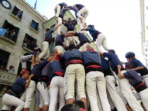 Fires 2017. La Diada Castellera a la pla&ccedil;a del Vi, amb els Marrecs de Salt, els Capgrossos de Matar&oacute; i els Minyons de Terrass