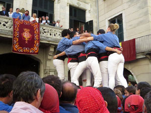 Fires 2017. La Diada Castellera a la pla&ccedil;a del Vi, amb els Marrecs de Salt, els Capgrossos de Matar&oacute; i els Minyons de Terrass