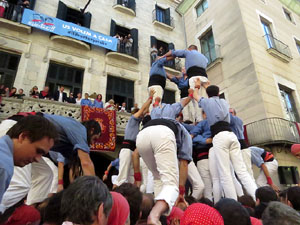 Fires 2017. La Diada Castellera a la pla&ccedil;a del Vi, amb els Marrecs de Salt, els Capgrossos de Matar&oacute; i els Minyons de Terrass