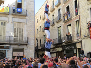 Fires 2017. La Diada Castellera a la plaça del Vi, amb els Marrecs de Salt, els Capgrossos de Mataró i els Minyons de Terrass