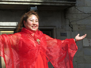 Celebració de l'any nou xinès, el 4716, any del Gos, a Girona