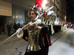 Setmana Santa 2018 a Girona. Process&oacute; del Sant Enterrament