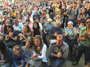 Festival A Capella 2018. Actuació de Beatbox Collective a la plaça de la Independència