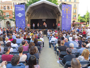 Festival A Capella 2018. Actuació de Beatbox Collective a la plaça de la Independència