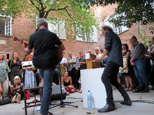 Inauguració de l'exposició '55 urnes per la Llibertat' a la Casa de la Catalanitat de Perpinyà