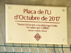 Inaguraci&oacute; oficial de la pla&ccedil;a de l'U d'octubre 2017 al barri del Mercadal