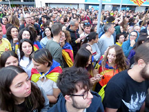 Concentraci&oacute; per l'1-O davant la subdelegaci&oacute; del Gobierno a Jaume I