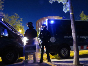 Concentraci&oacute; per l'1-O davant la subdelegaci&oacute; del Gobierno a Jaume I