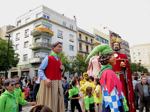 Fires 2018. 37a. Trobada de Gegants de Fires de Sant Narc&iacute;s. La cercavila