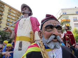 Fires 2018. 37a. Trobada de Gegants de Fires de Sant Narc&iacute;s. La cercavila