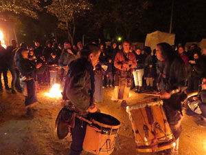 Fires 2018. Espectacle de foc i música Lluminàries de Fires, a càrrec de Taller de Magnèsia i Els Berros de la Cort