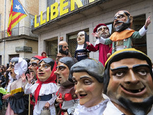 Fires 2018. Passejada amb els capgrossos de la ciutat i Fal·lera Gironina