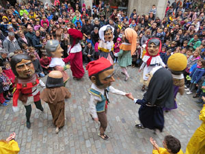 Fires 2018. Passejada amb els capgrossos de la ciutat i Fal·lera Gironina