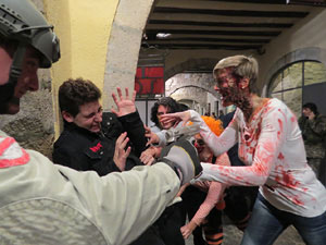 Fires 2018. 7a. Zombie Walk de Girona dins el festival Acocollona't