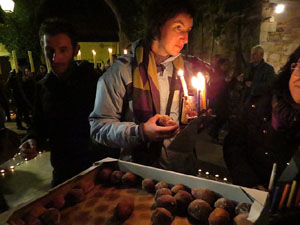 Nadal 2018 a Girona. Encesa de les llums de Hanukkà al pati dels Rabins