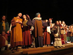 Nadal 2018 a Girona. Assaig de 'Els Pastorets de Girona' al Teatre Municipal