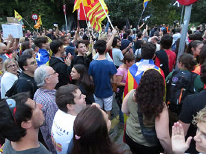 Manifestaci&oacute; contra la viol&egrave;ncia de l'Estat. Pre-commemoraci&oacute; de l'1-O