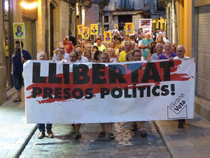 Concentraci&oacute; a la pla&ccedil;a del Vi per la independ&egrave;ncia i la llibertat dels presos pol&iacute;tics