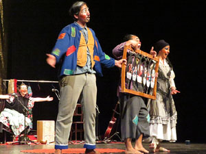 Festivals de Girona. FITAG 2019 - 'Tinto corazón'. Espectacle interpretat per la companyia 'Situación País' de Valparaiso, Xile