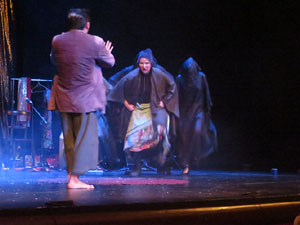 Festivals de Girona. FITAG 2019 - 'Tinto corazón'. Espectacle interpretat per la companyia 'Situación País' de Valparaiso, Xile