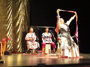 Festivals de Girona. FITAG 2019 - 'Tinto corazón'. Espectacle interpretat per la companyia 'Situación País' de Valparaiso, Xile